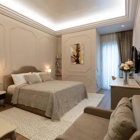 Boutique 135 ホテル 4*