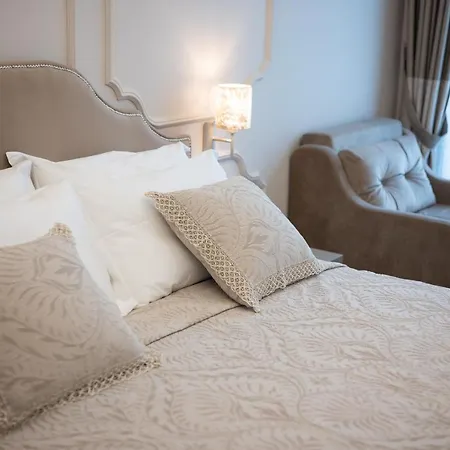 Boutique 135 מלון 4*