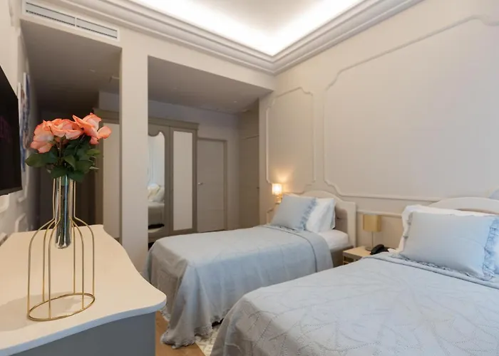 Boutique 135 מלון 4*