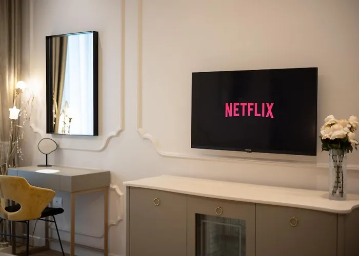 Boutique 135 Hotel 4*